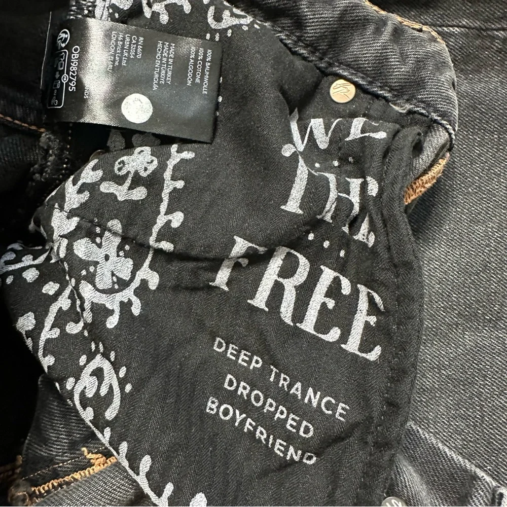 Free People We The Free Deep Trance Dropped Boyfriend Jeans in Hypnosis - Picture 6 of 9
